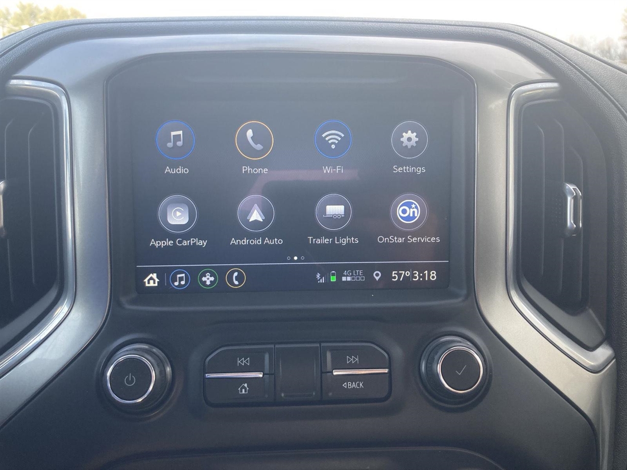 Chevrolet Silverado 1500 4WD Crew Cab 147" RST 2021