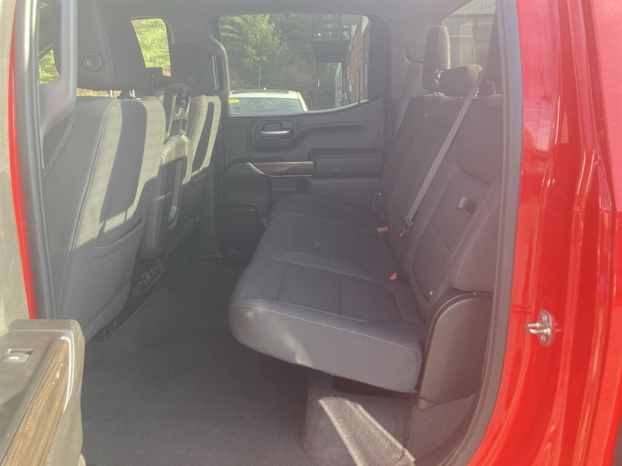 Chevrolet Silverado 1500 4WD Crew Cab 147" RST 2021