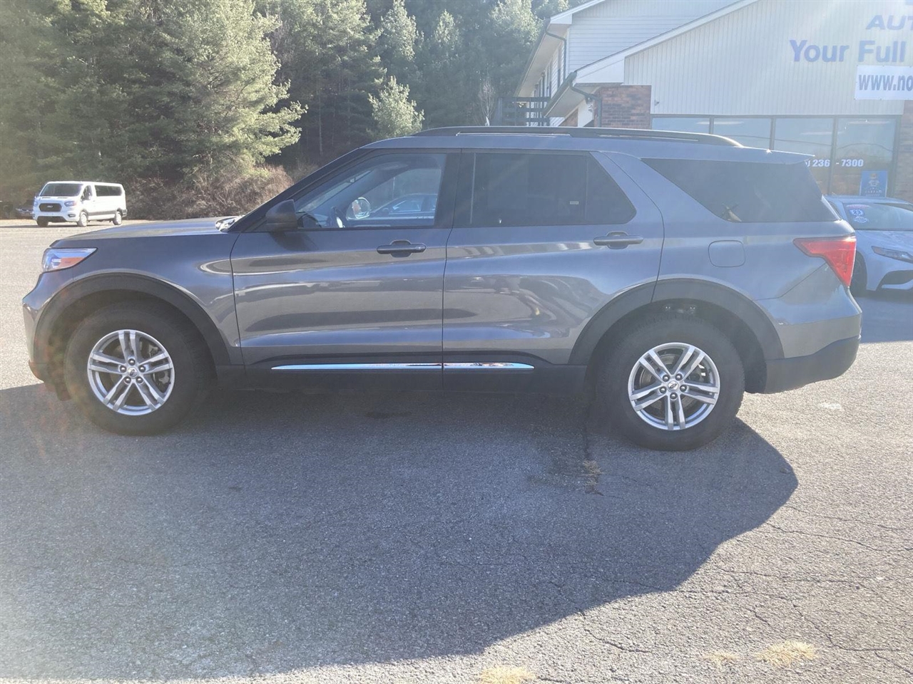 Ford Explorer XLT 4WD 2023