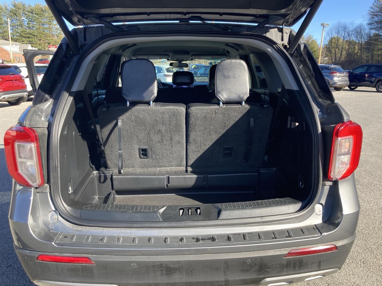 Ford Explorer XLT 4WD 2023