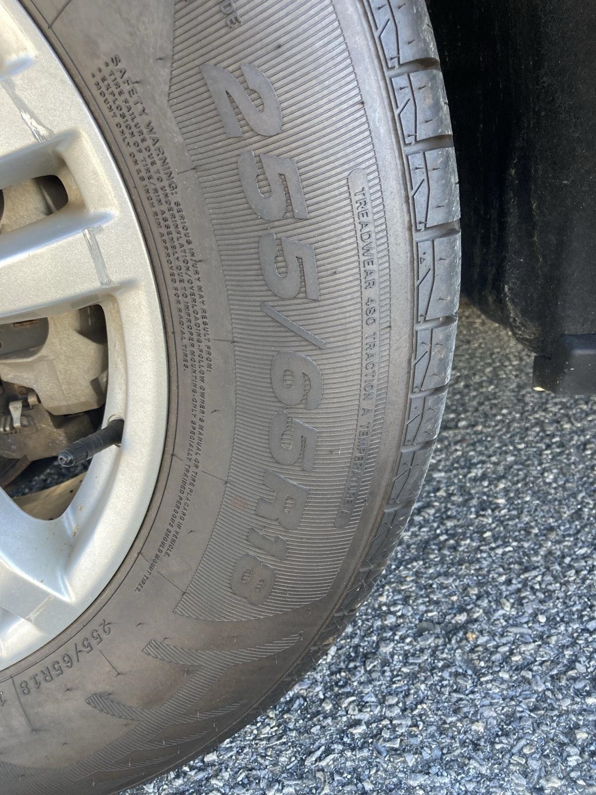 Ford Explorer XLT 4WD 2023