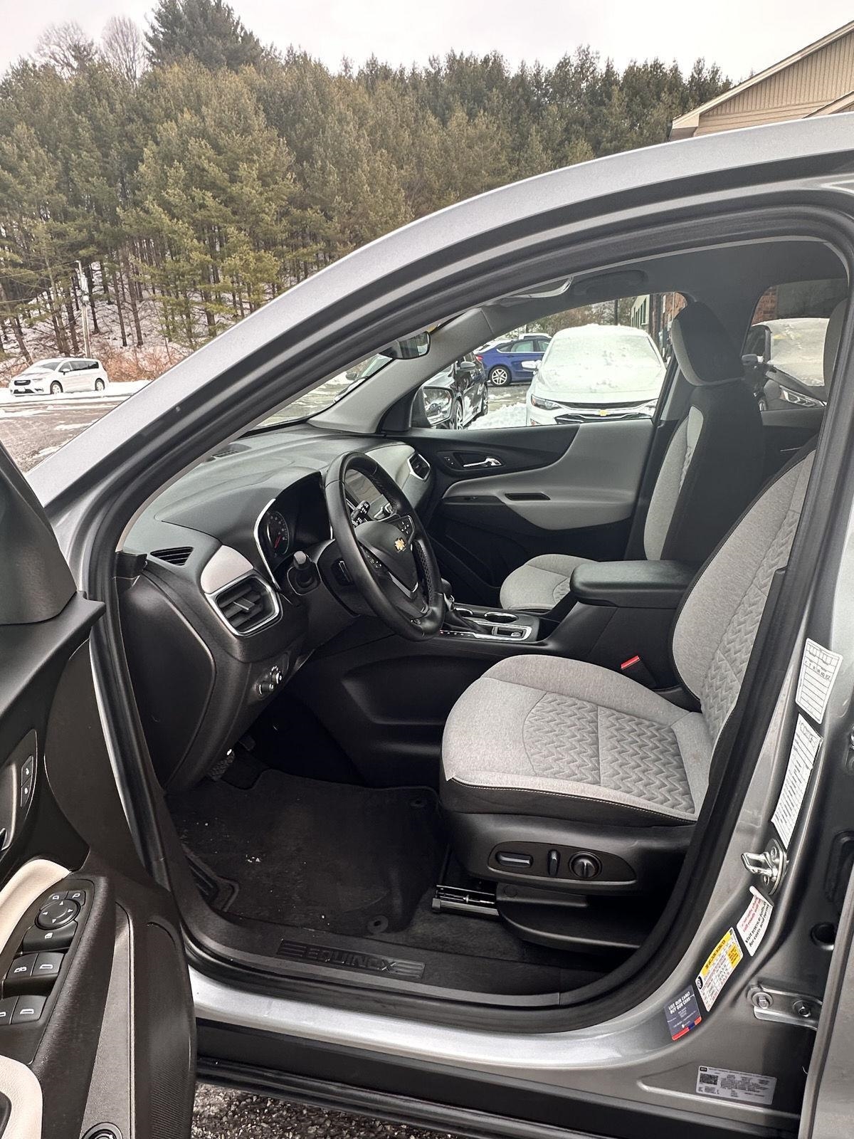 Chevrolet Equinox AWD 4dr LT w/1LT 2024