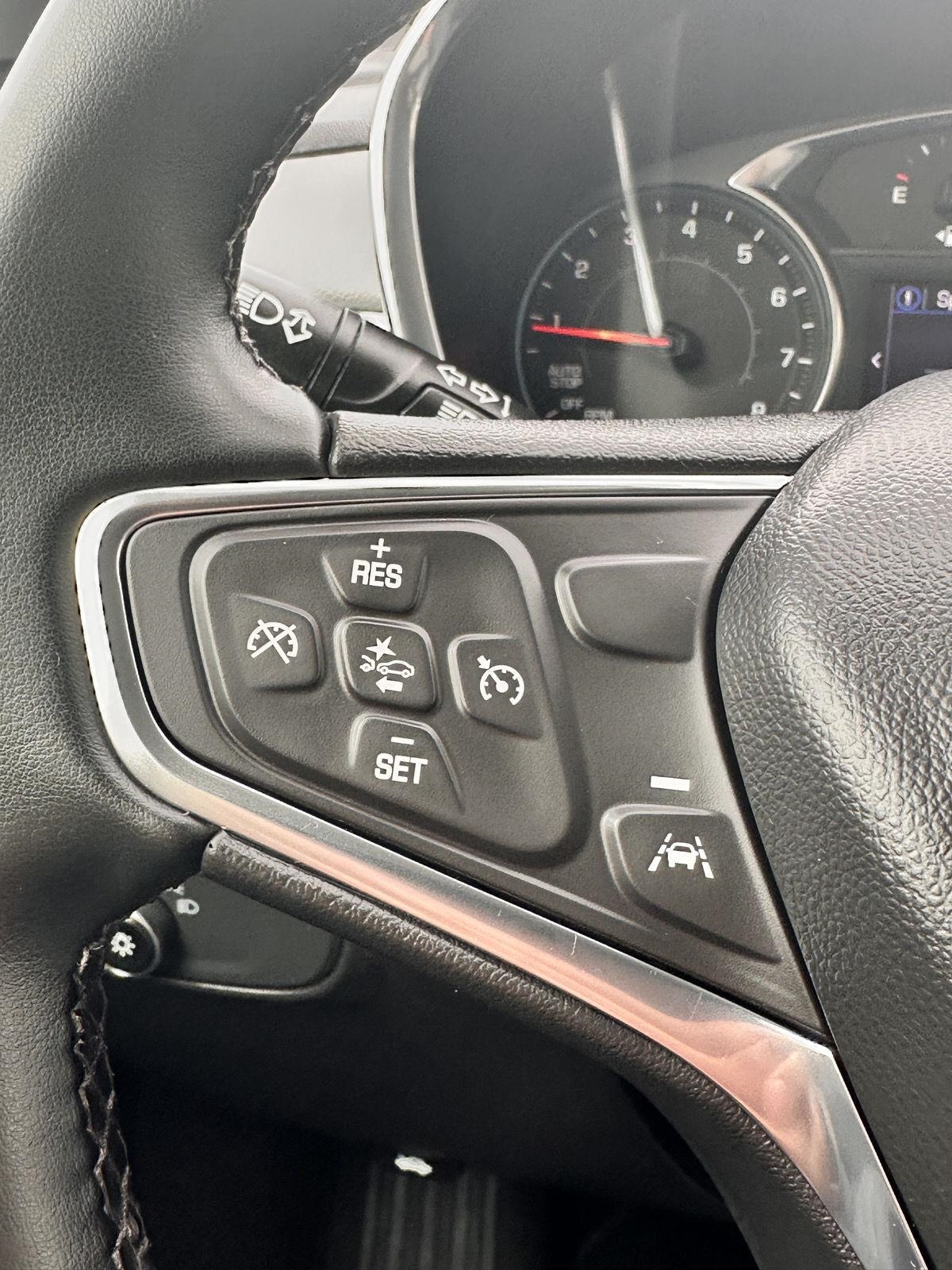 Chevrolet Equinox AWD 4dr LT w/1LT 2024