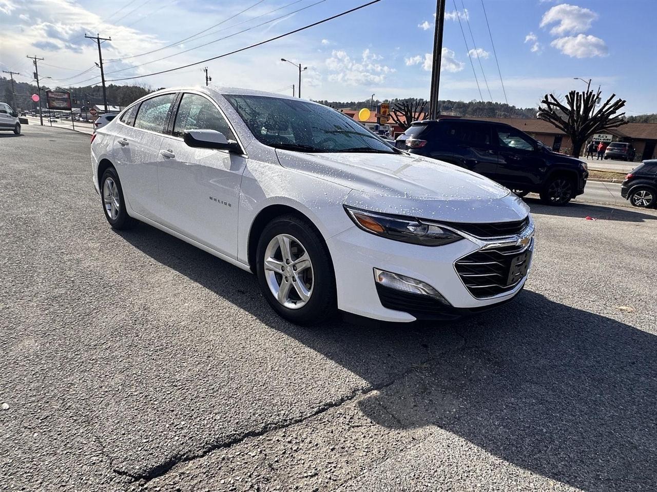 Chevrolet Malibu 4dr Sdn 1LT 2023