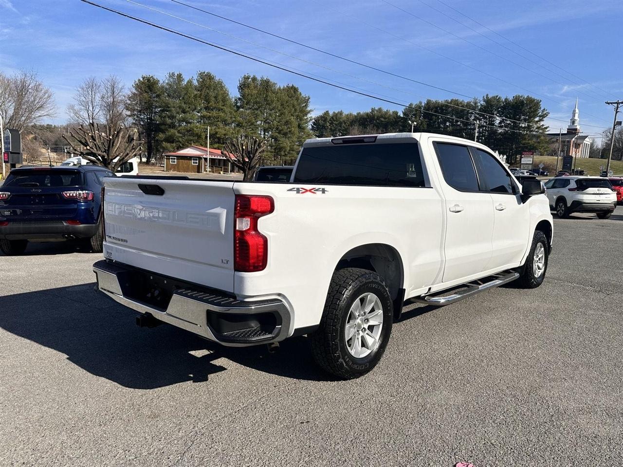 Chevrolet Silverado 1500 4WD Crew Cab 157" LT 2021