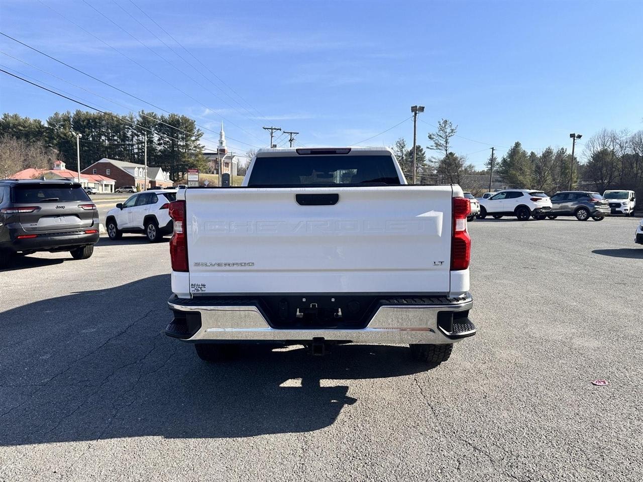 Chevrolet Silverado 1500 4WD Crew Cab 157" LT 2021