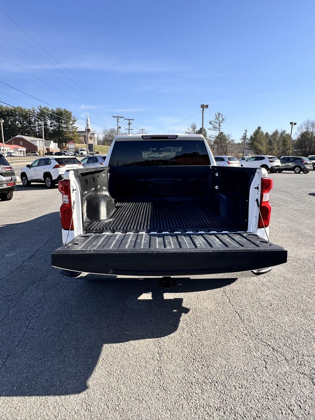 Chevrolet Silverado 1500 4WD Crew Cab 157" LT 2021