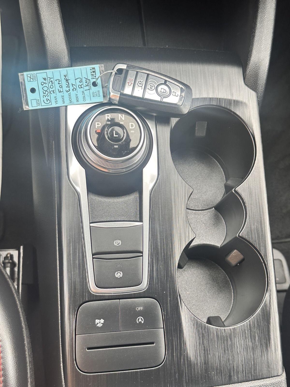 Ford Escape ST-Line AWD 2024