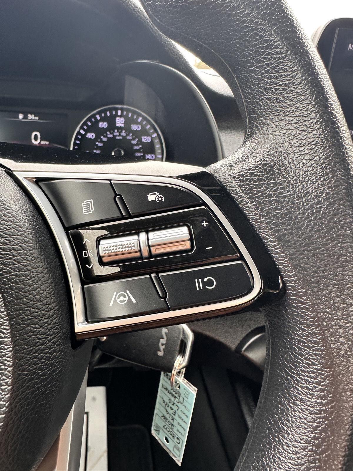 Kia Forte LXS IVT 2024