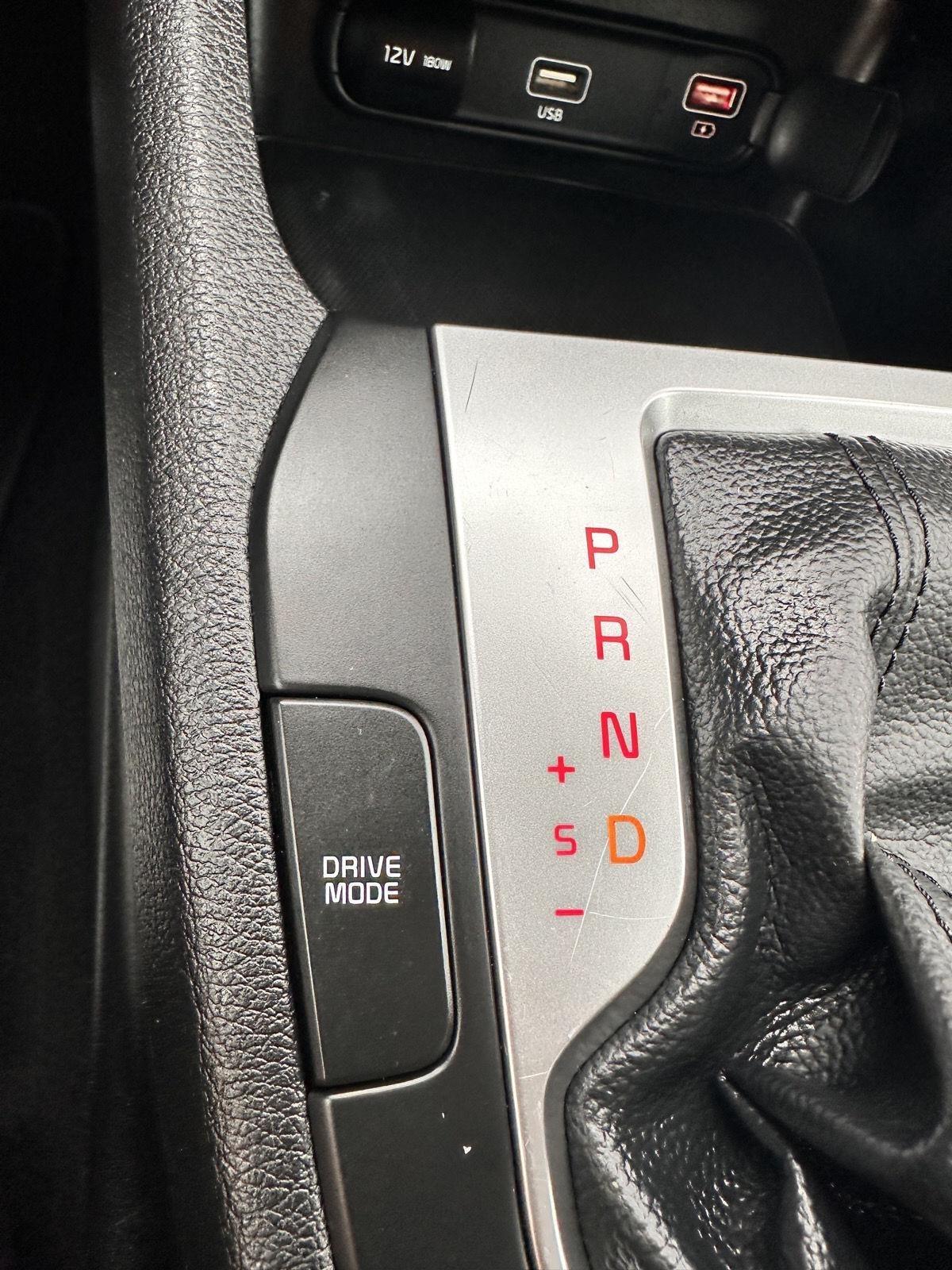 Kia Forte LXS IVT 2024