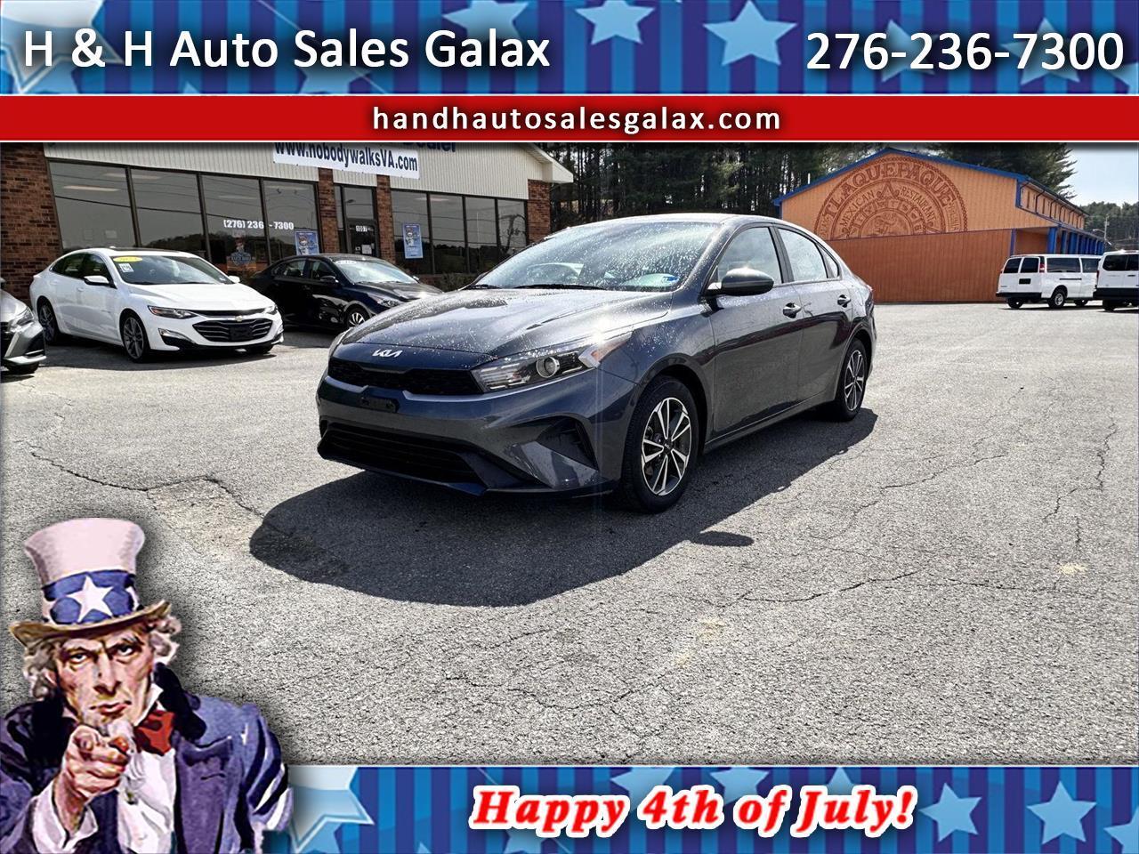 Kia Forte LXS IVT 2024