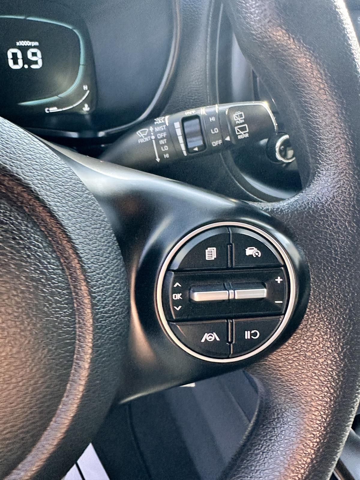 Kia Soul LX IVT 2023