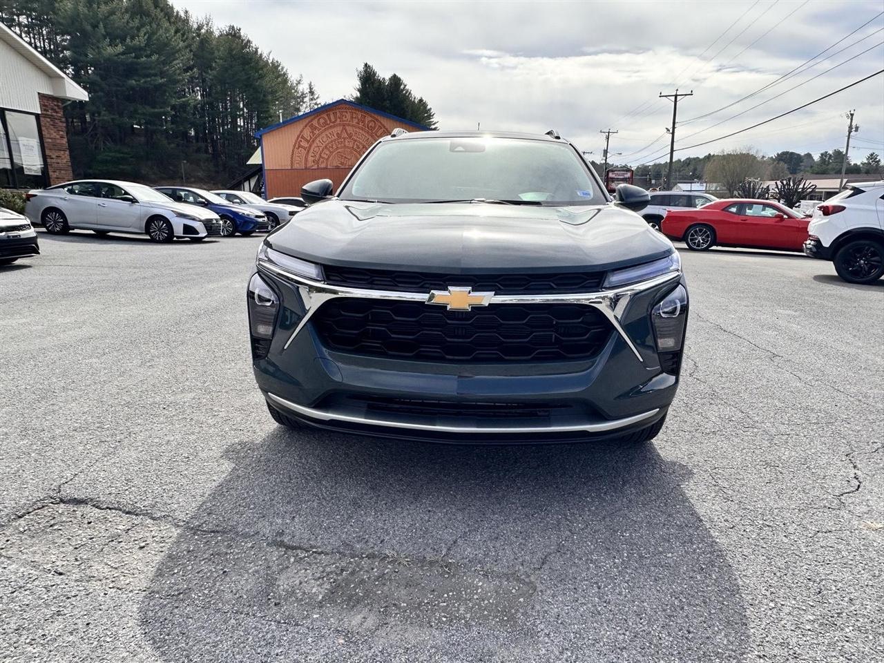 Chevrolet Trax FWD 4dr LT 2025