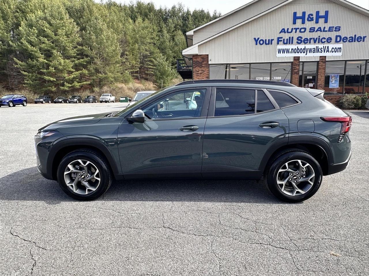 Chevrolet Trax FWD 4dr LT 2025