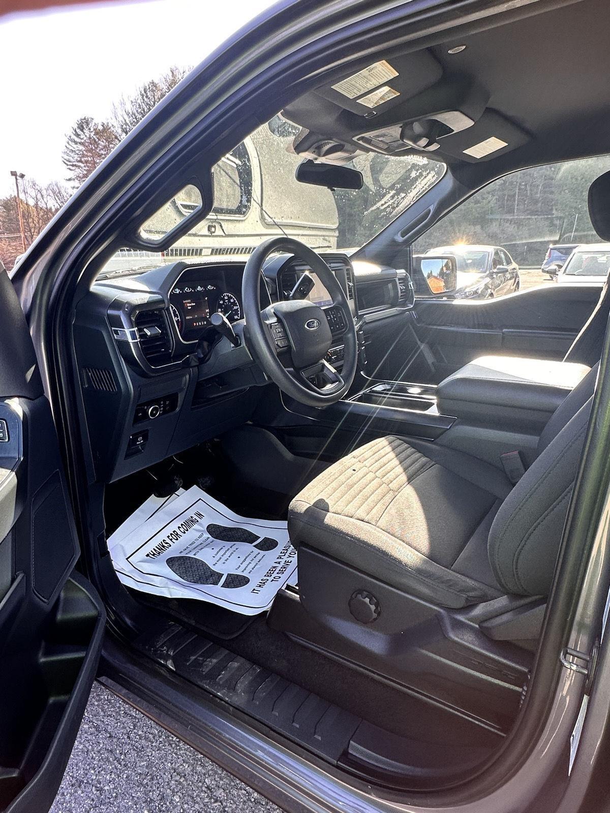 Ford F-150 Lariat 4WD SuperCrew 5.5' Box 2023