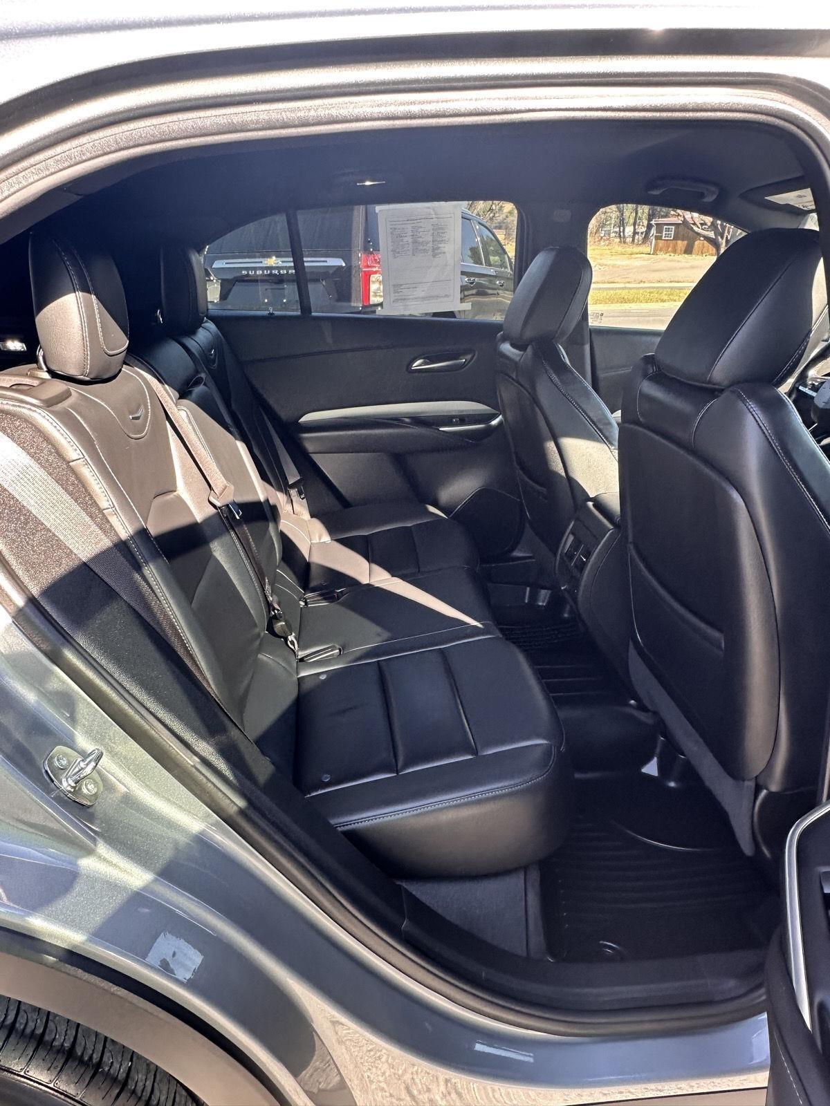 Cadillac XT4 AWD 4dr Premium Luxury 2023