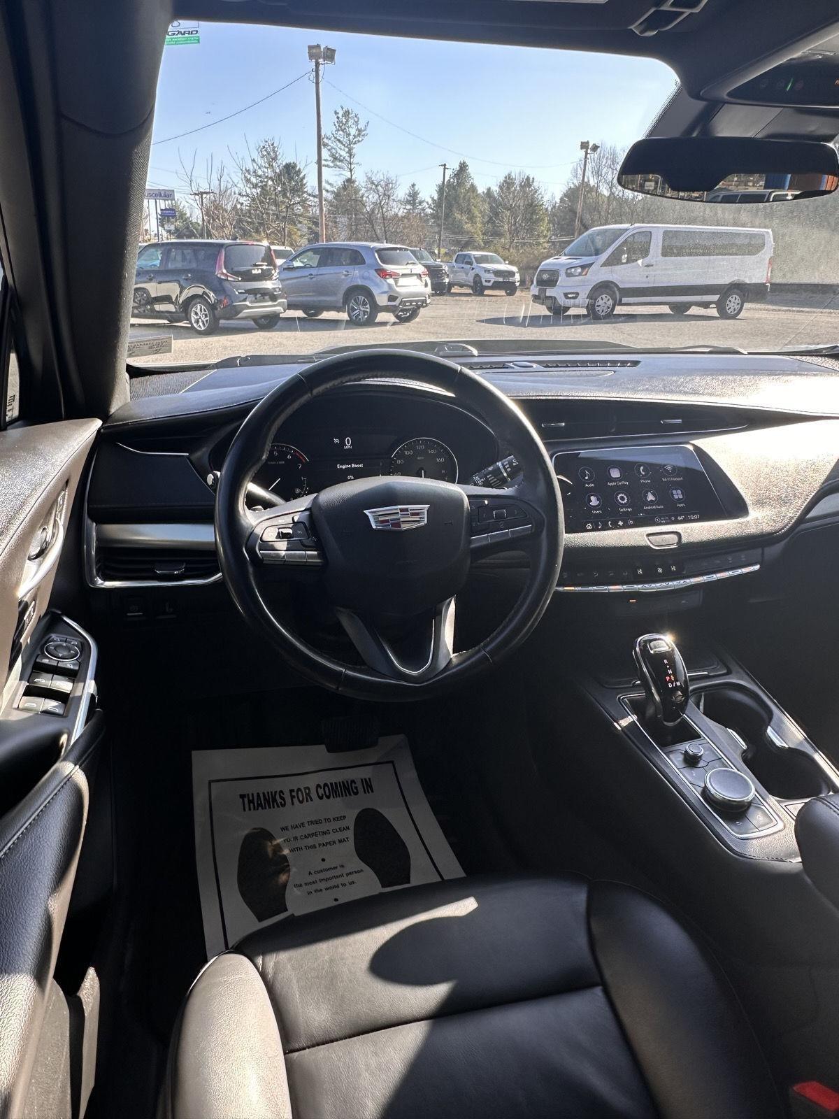 Cadillac XT4 AWD 4dr Premium Luxury 2023