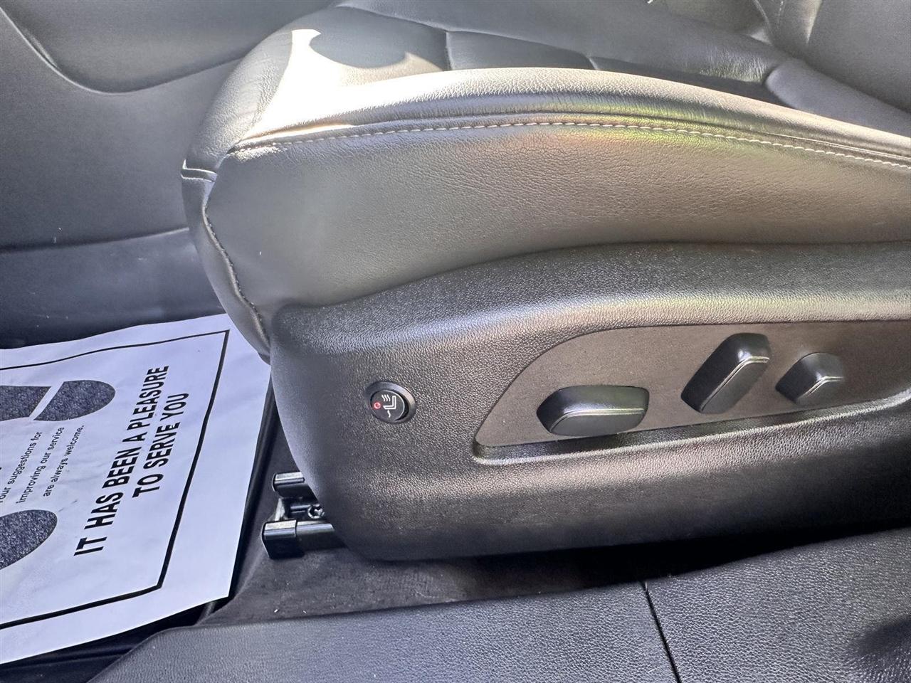 Cadillac XT4 AWD 4dr Premium Luxury 2023