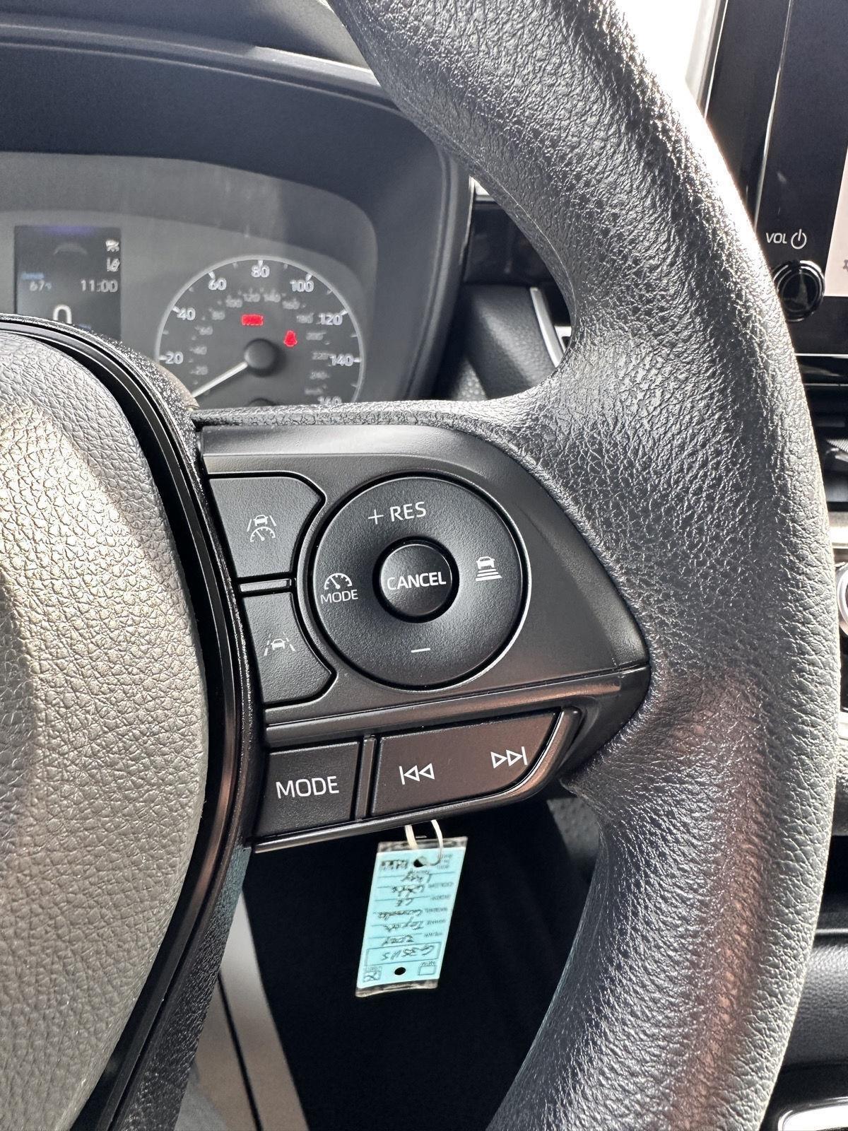 Toyota Corolla LE CVT (Natl) 2024