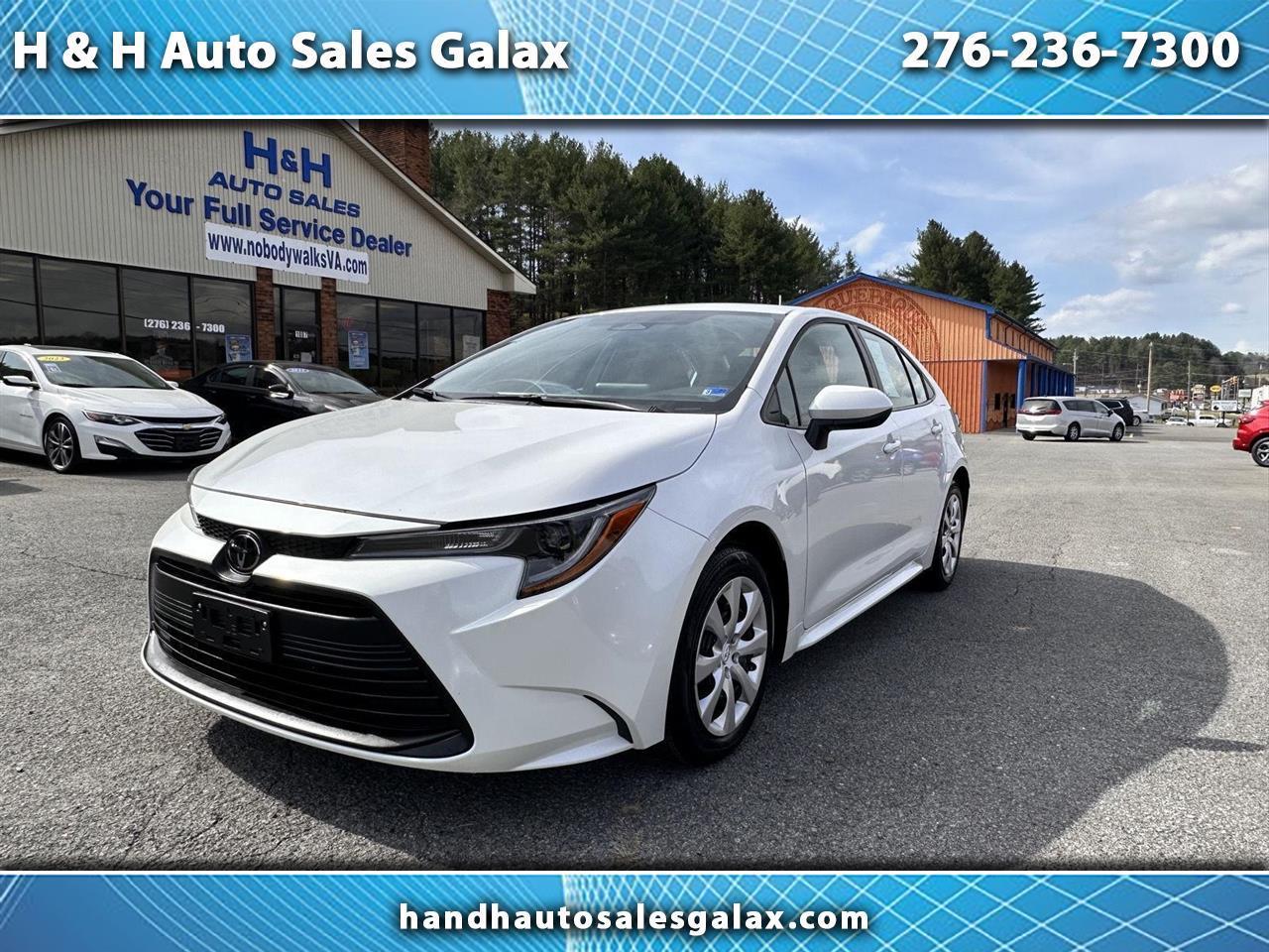 Toyota Corolla LE CVT (Natl) 2024