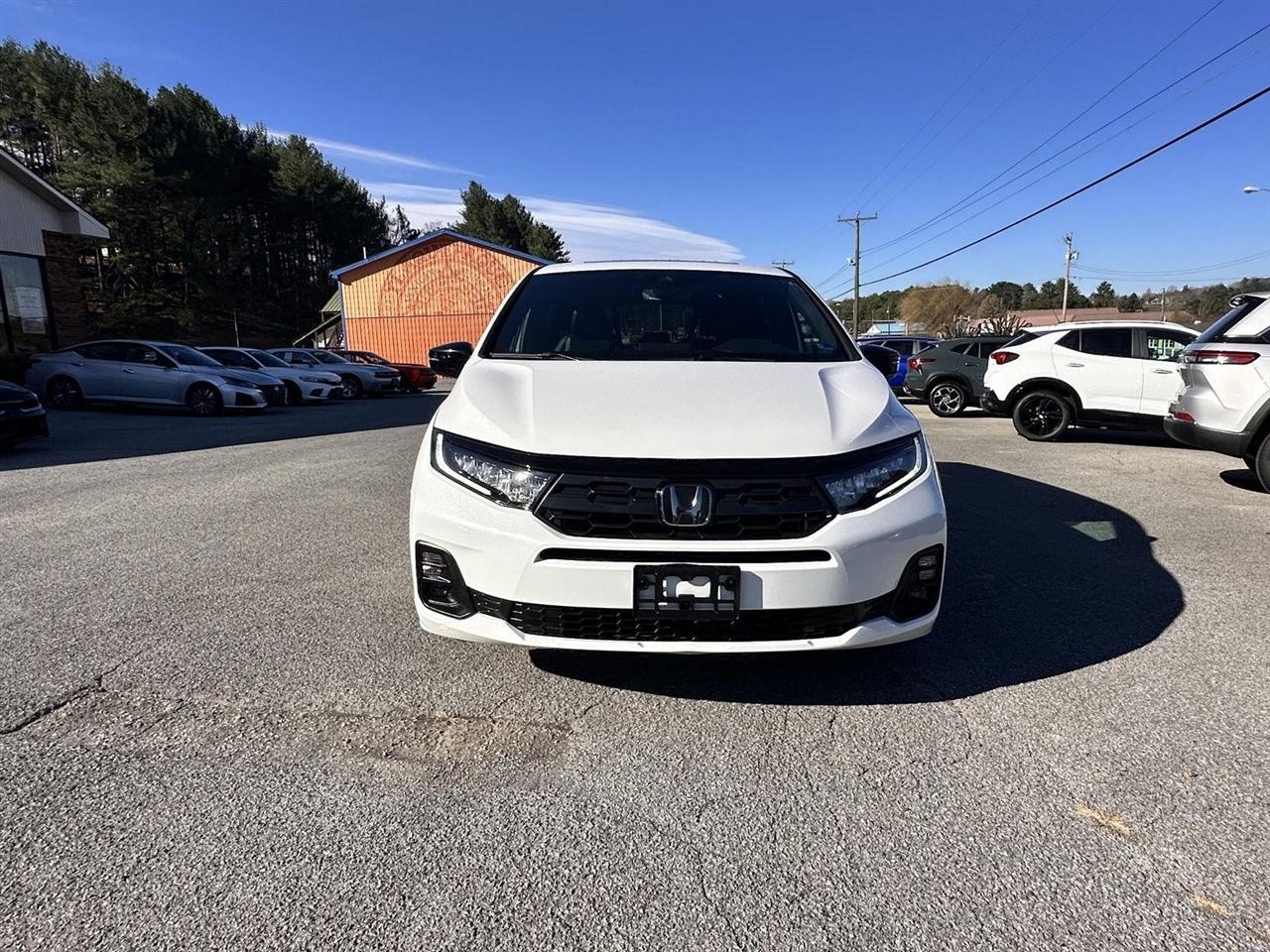 Honda Odyssey Sport-L Auto 2025