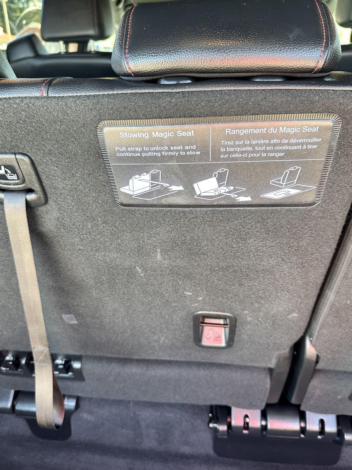 Honda Odyssey Sport-L Auto 2025