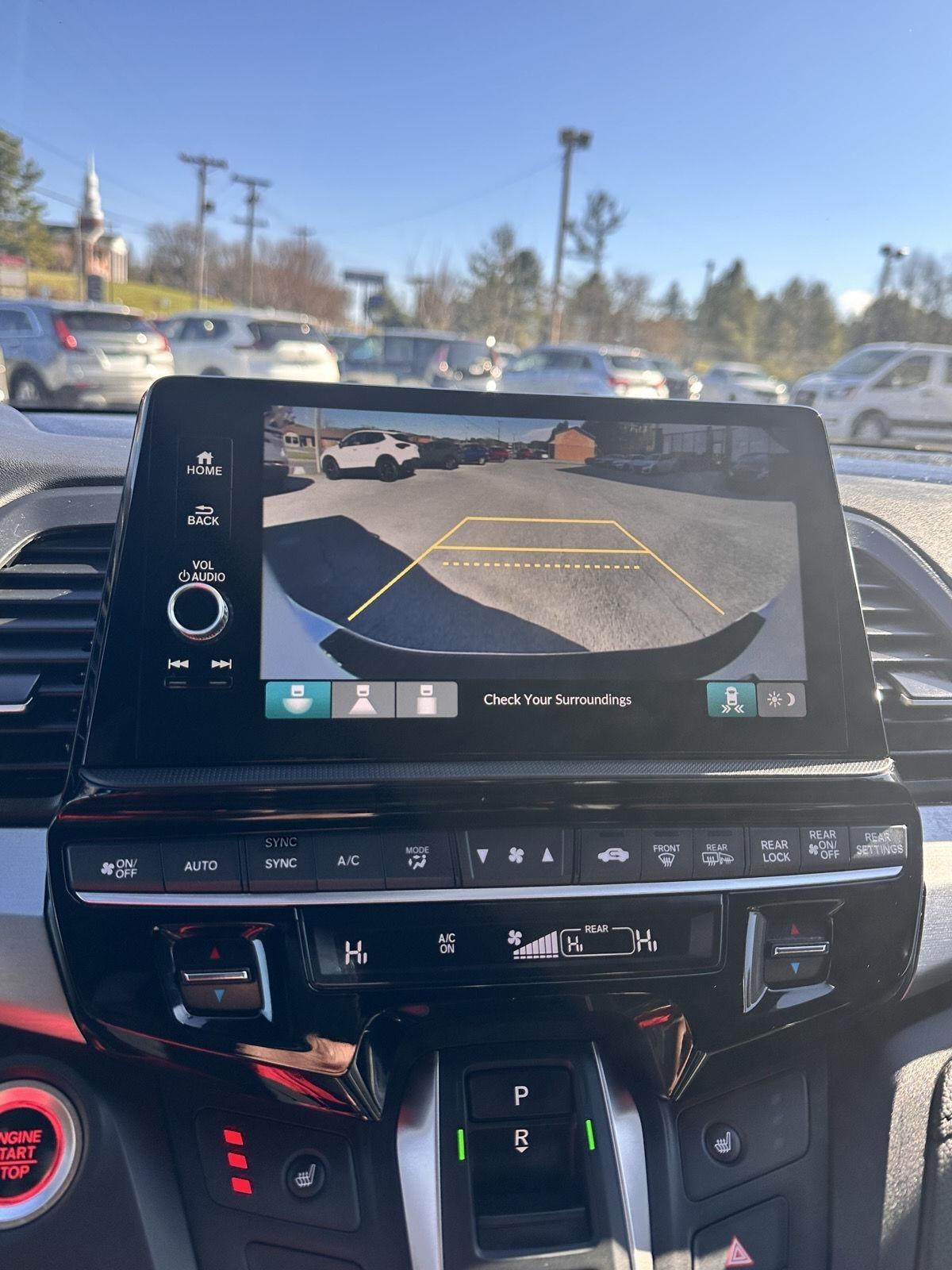 Honda Odyssey Sport-L Auto 2025