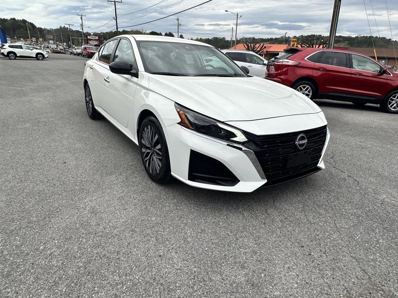 Nissan Altima SV FWD 2025