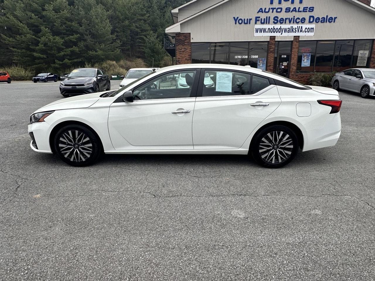 Nissan Altima SV FWD 2025