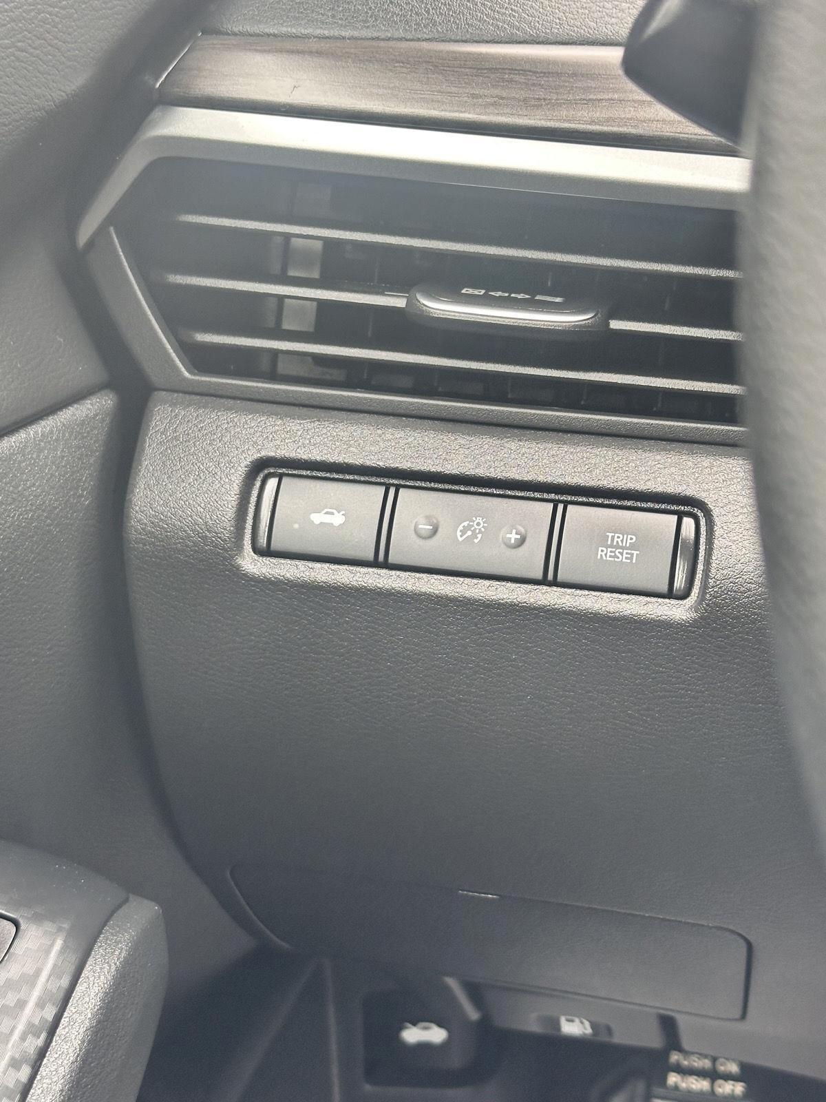 Nissan Altima SV FWD 2025