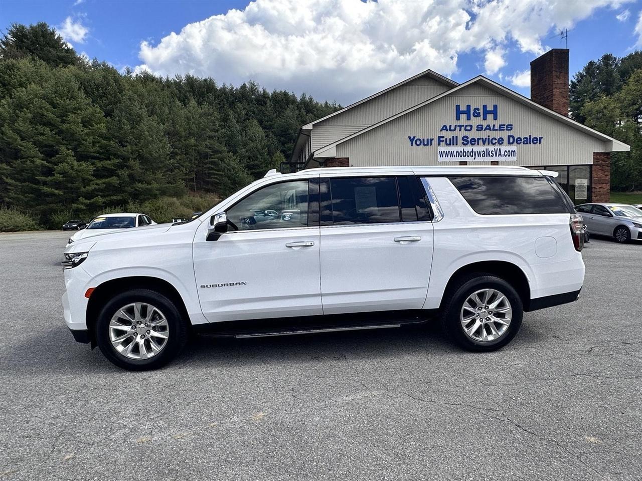 Chevrolet Suburban 4WD 4dr Premier 2023