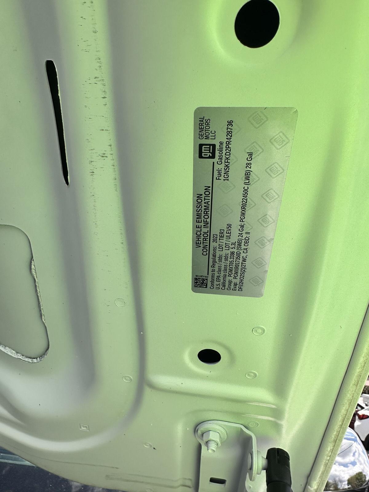 Chevrolet Suburban 4WD 4dr Premier 2023