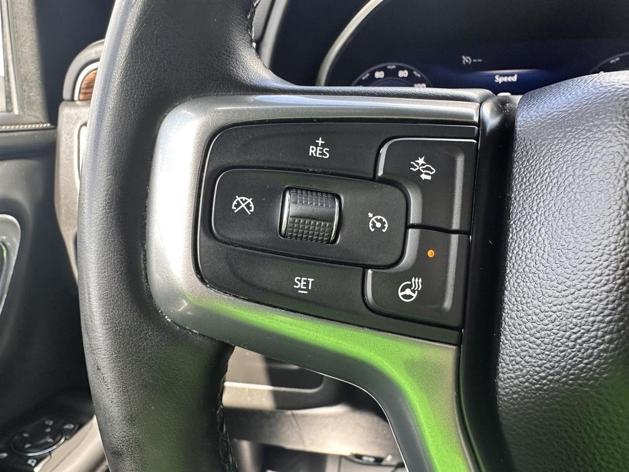 Chevrolet Suburban 4WD 4dr Premier 2023