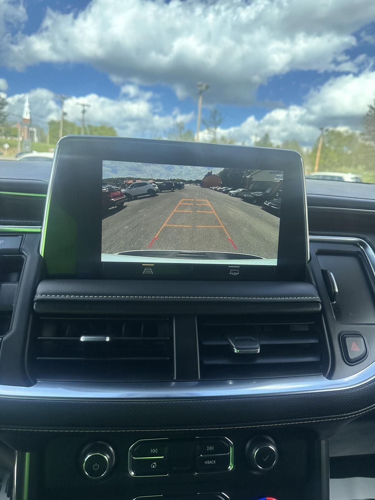 Chevrolet Suburban 4WD 4dr Premier 2023