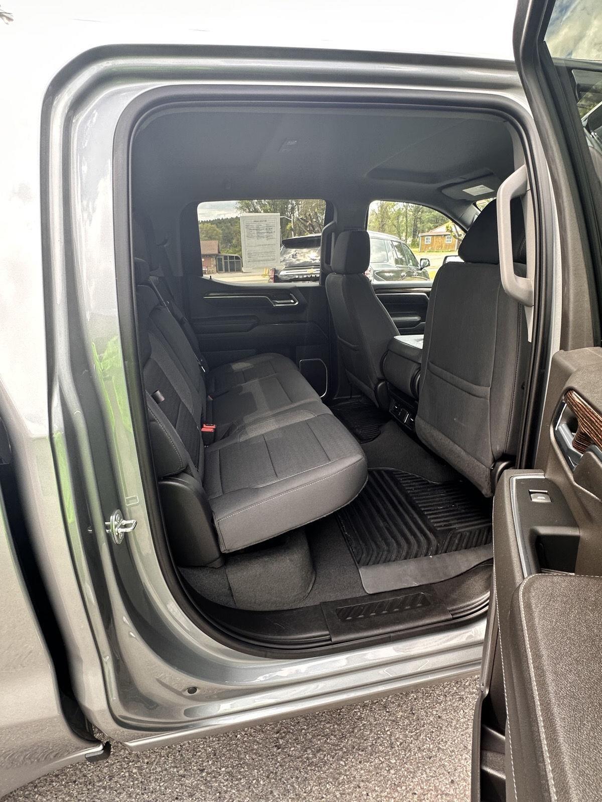 GMC Sierra 1500 4WD Crew Cab 147" Elevation w/3VL 2023