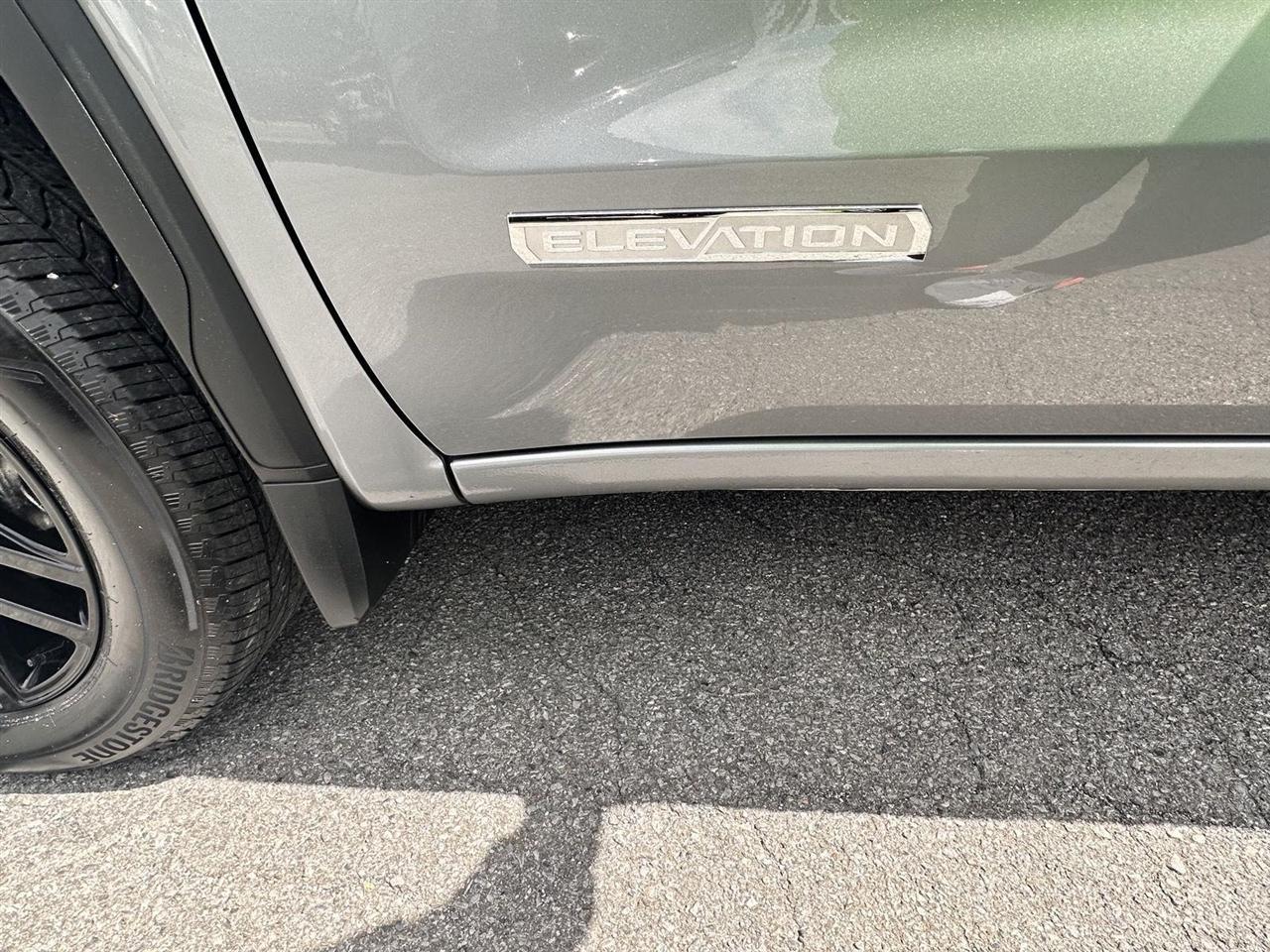 GMC Sierra 1500 4WD Crew Cab 147" Elevation w/3VL 2023