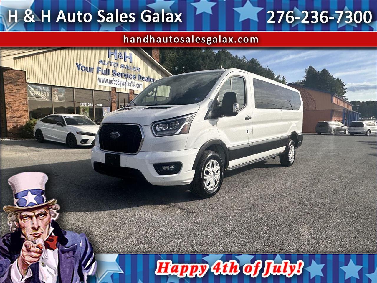 Ford Transit Passenger Wagon T-350 148" Low Roof XLT RWD 2023