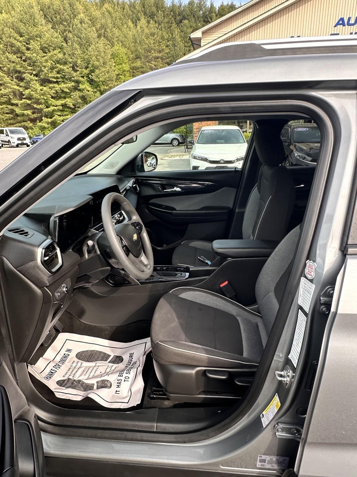 Chevrolet TrailBlazer AWD 4dr LT 2025