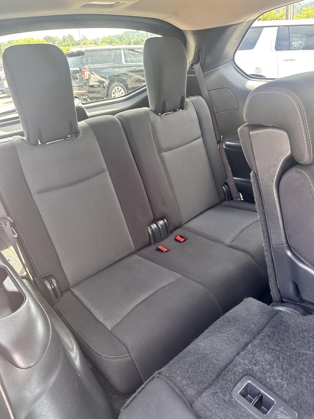 Nissan Pathfinder 4x4 SV 2017