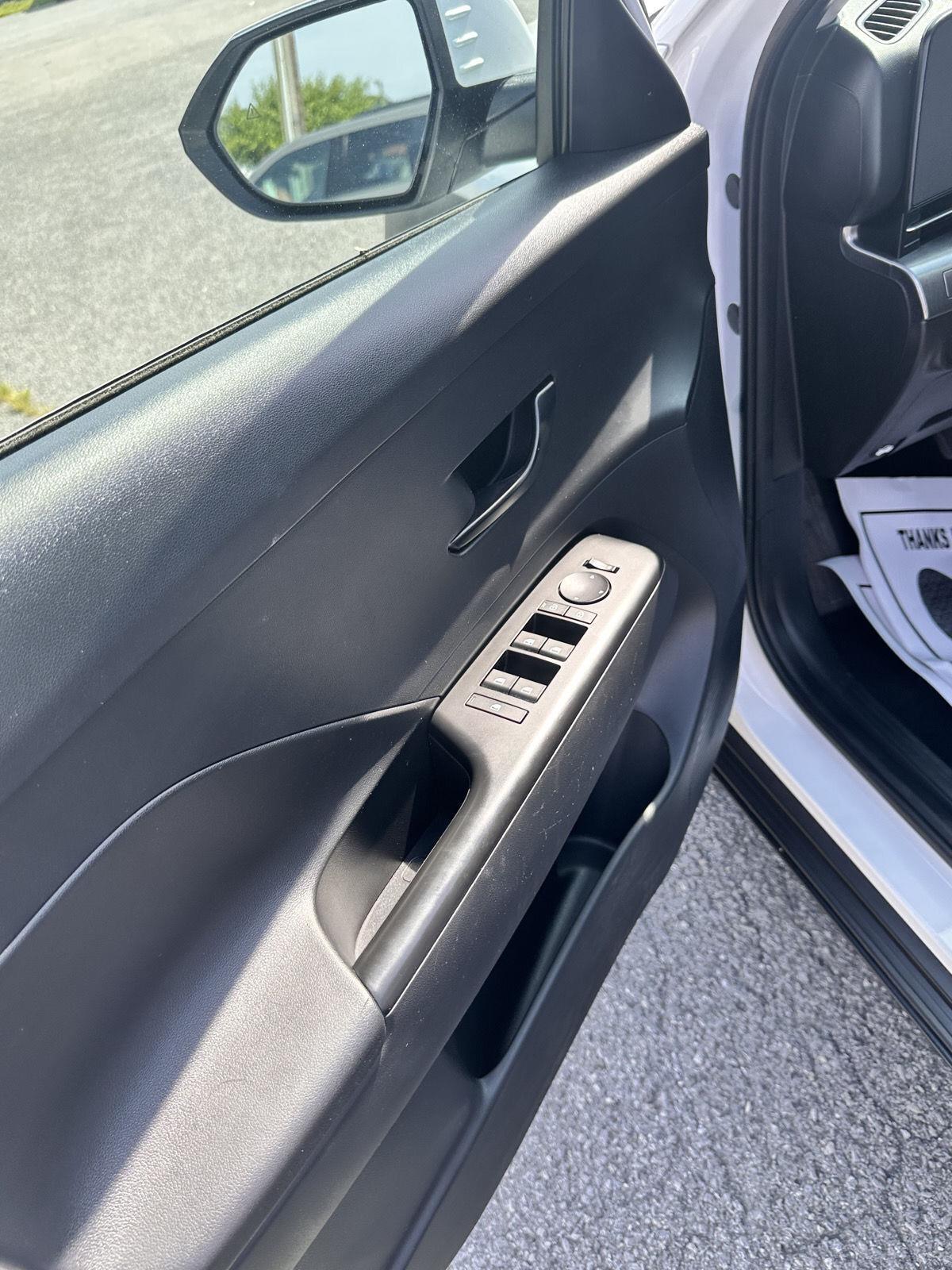 Hyundai Kona SEL AWD 2024