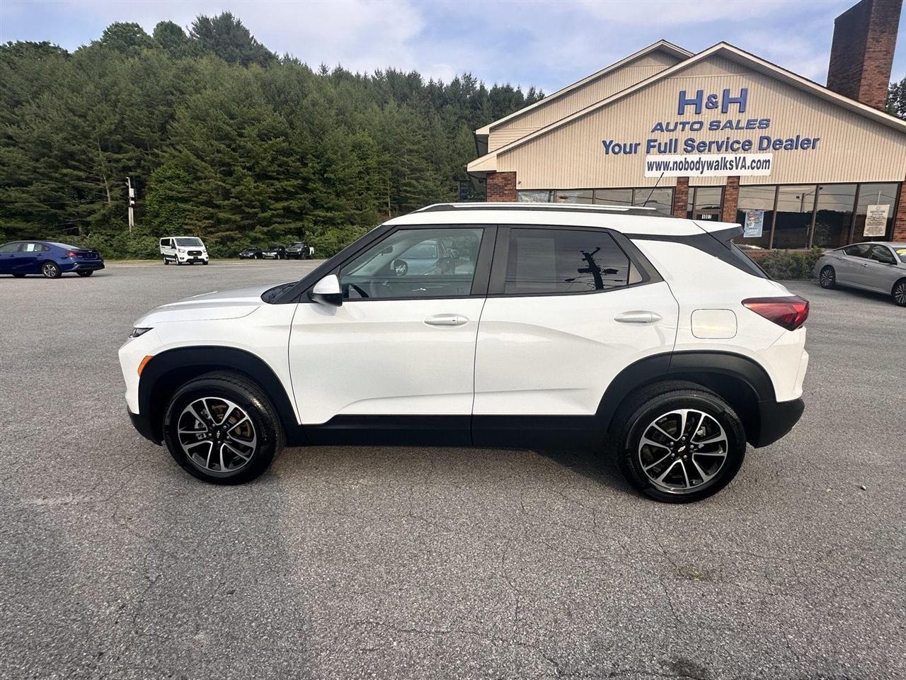 Chevrolet TrailBlazer AWD 4dr LT 2025