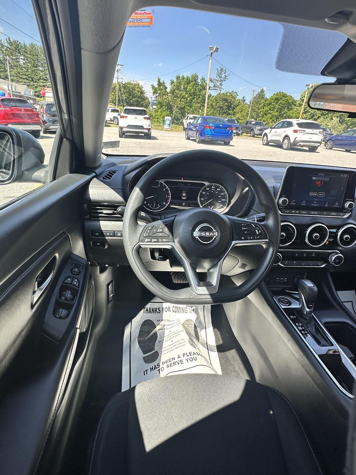 Nissan Sentra SV CVT 2024