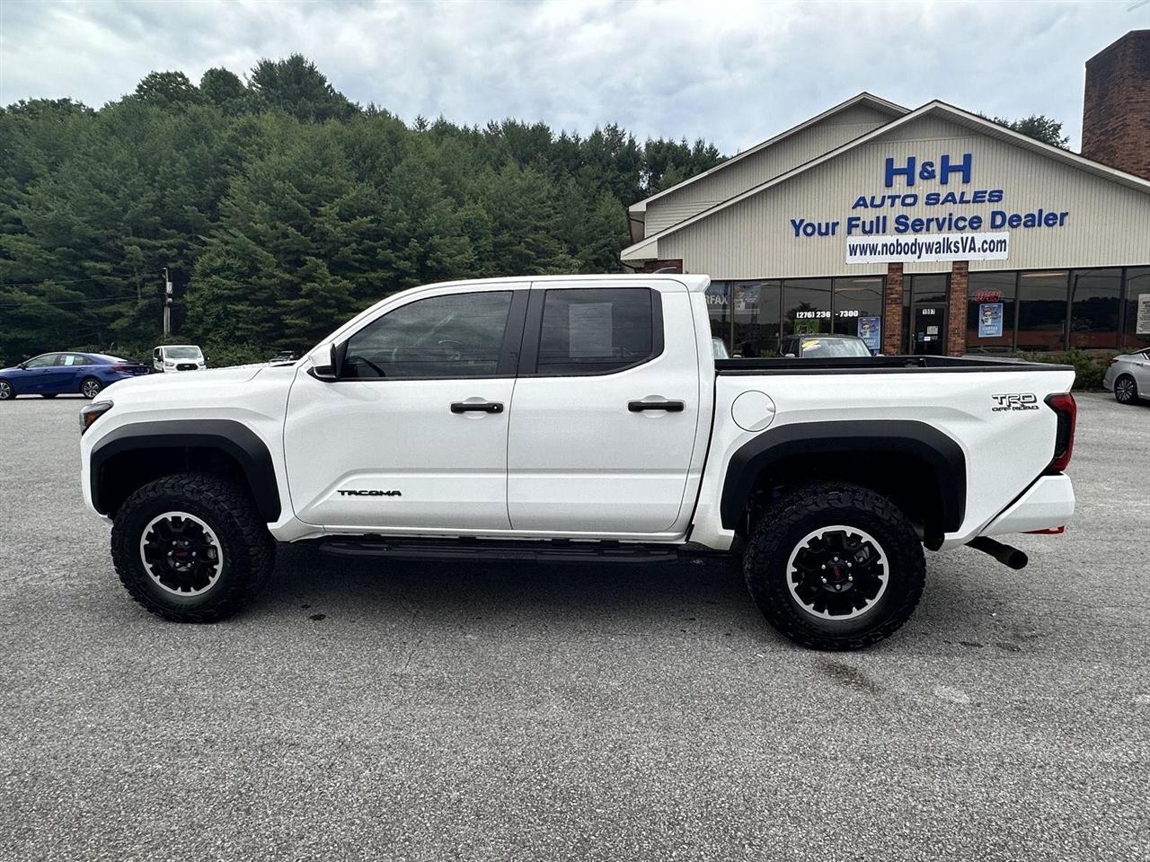 Toyota Tacoma 4WD TRD Off Road Double Cab 5' Bed MT (Natl) 2024