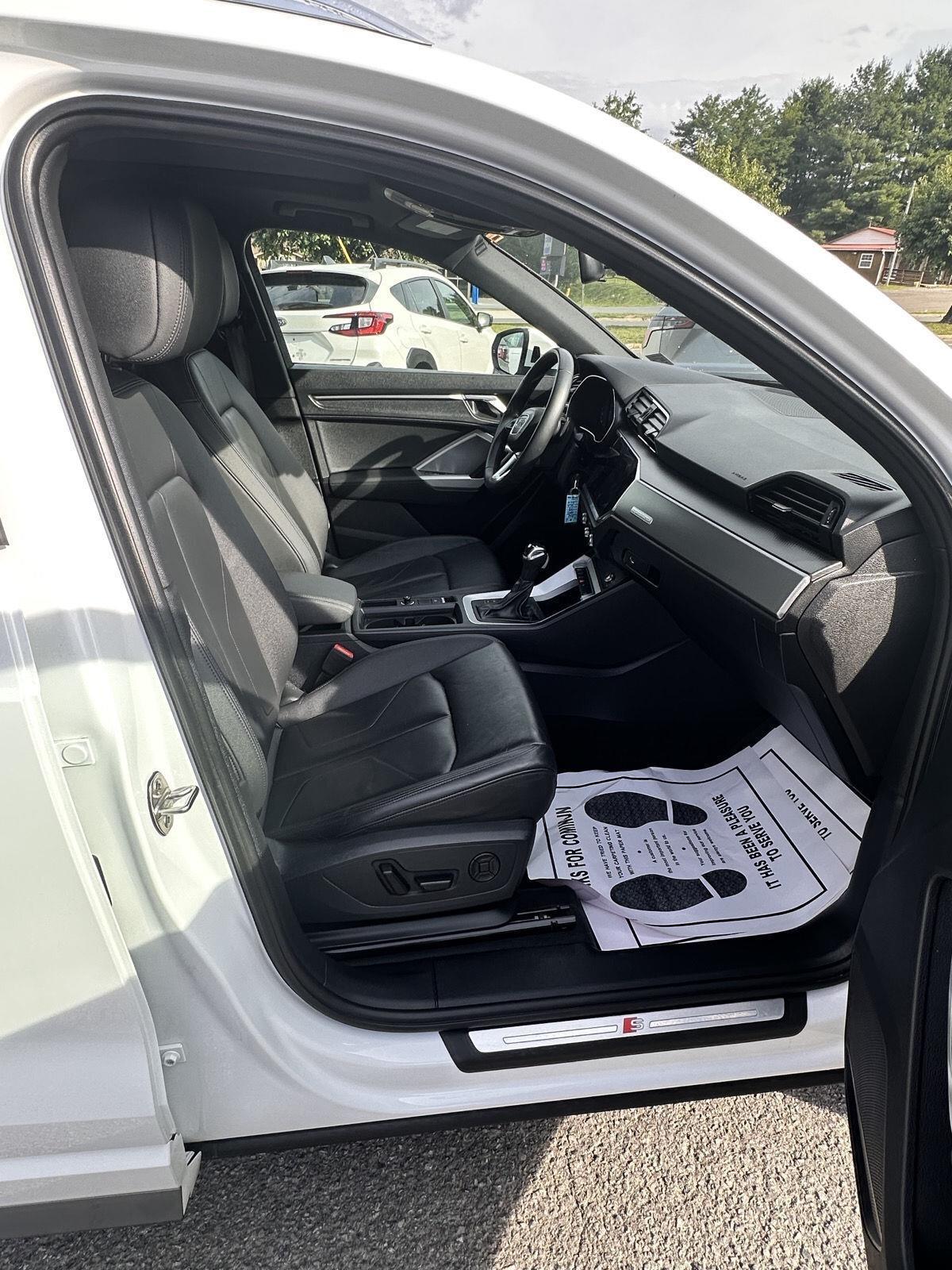 Audi Q3 S line Premium 45 TFSI quattro 2025