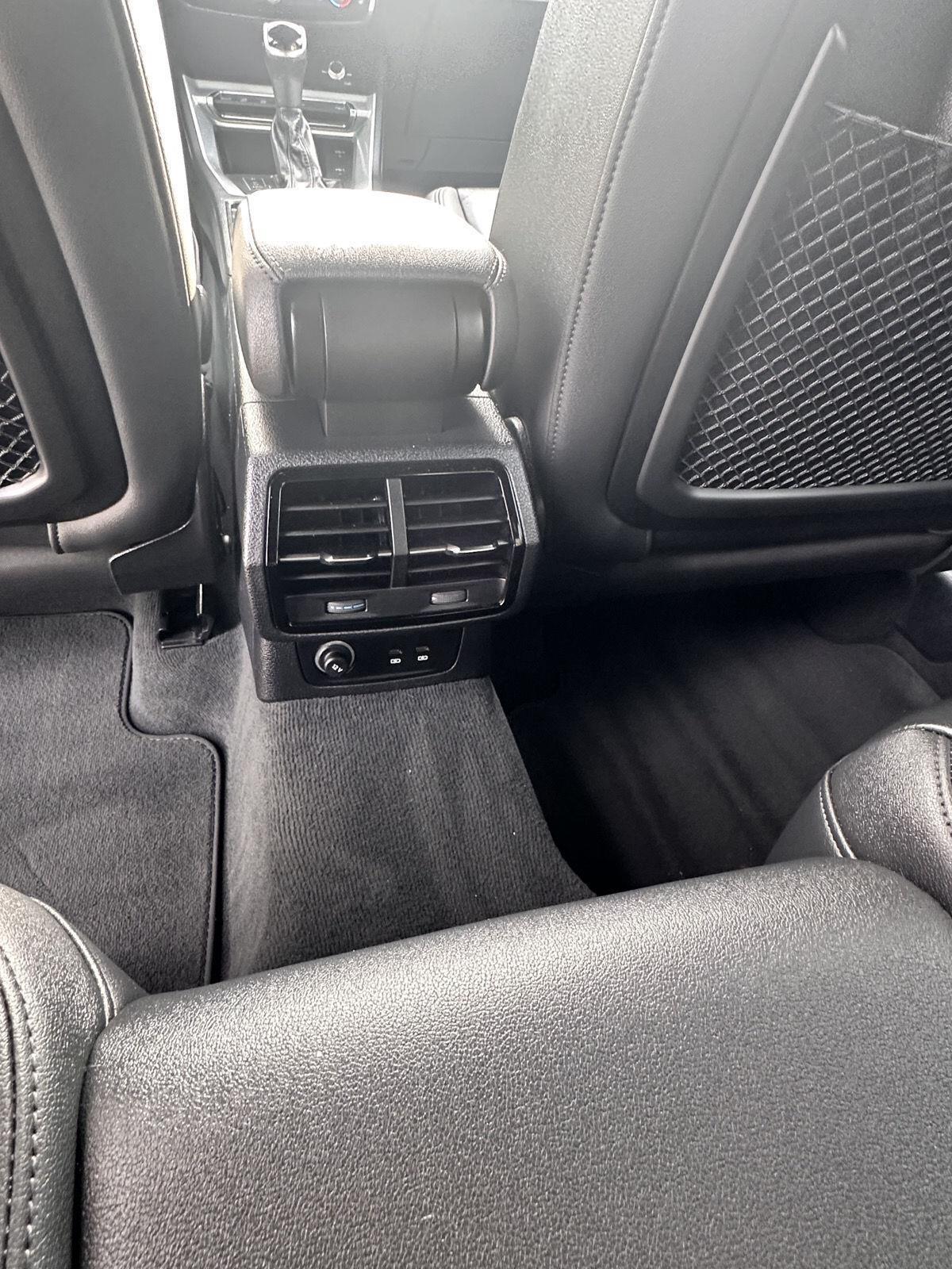 Audi Q3 S line Premium 45 TFSI quattro 2025