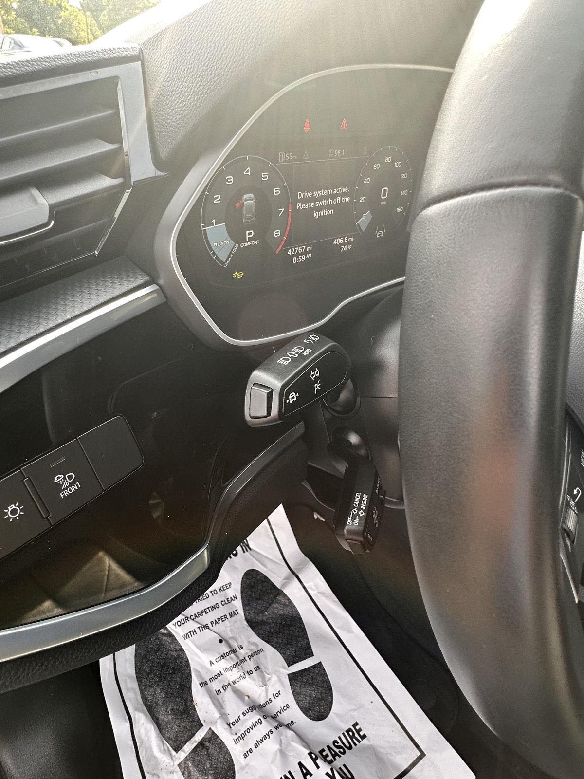 Audi Q3 S line Premium 45 TFSI quattro 2025