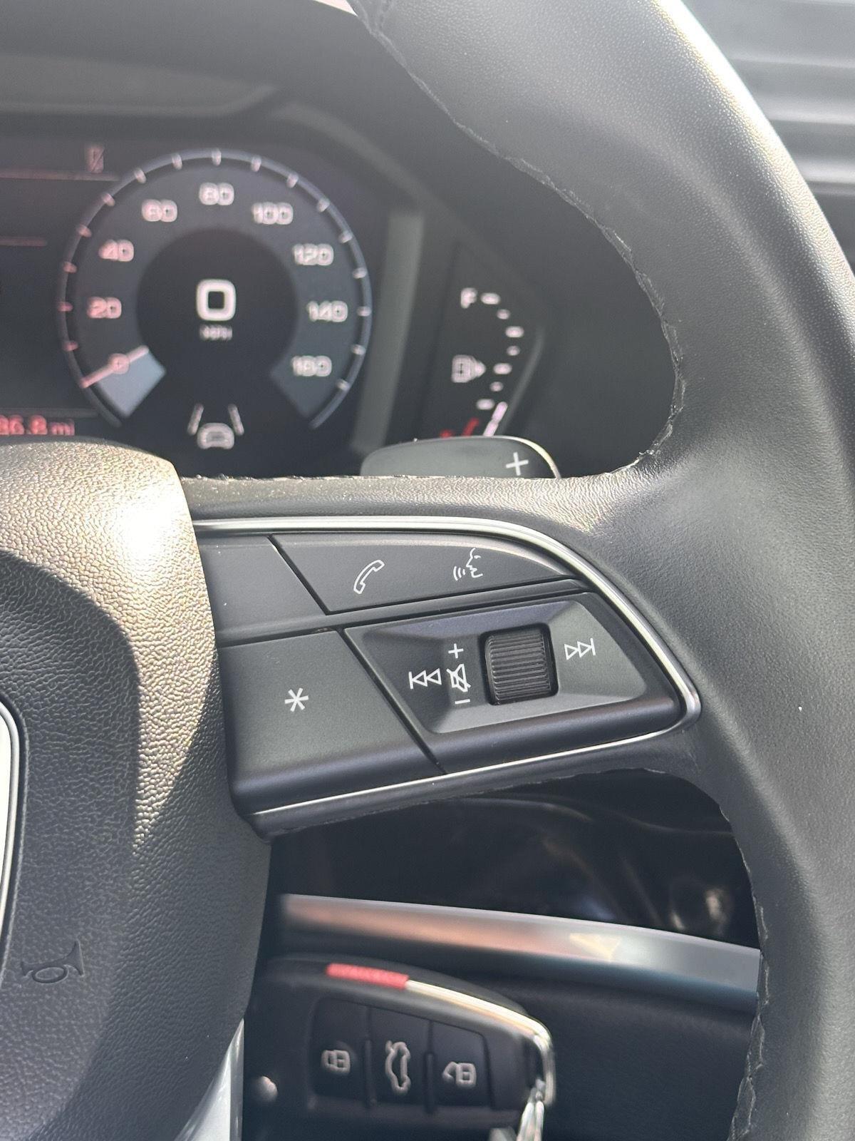 Audi Q3 S line Premium 45 TFSI quattro 2025