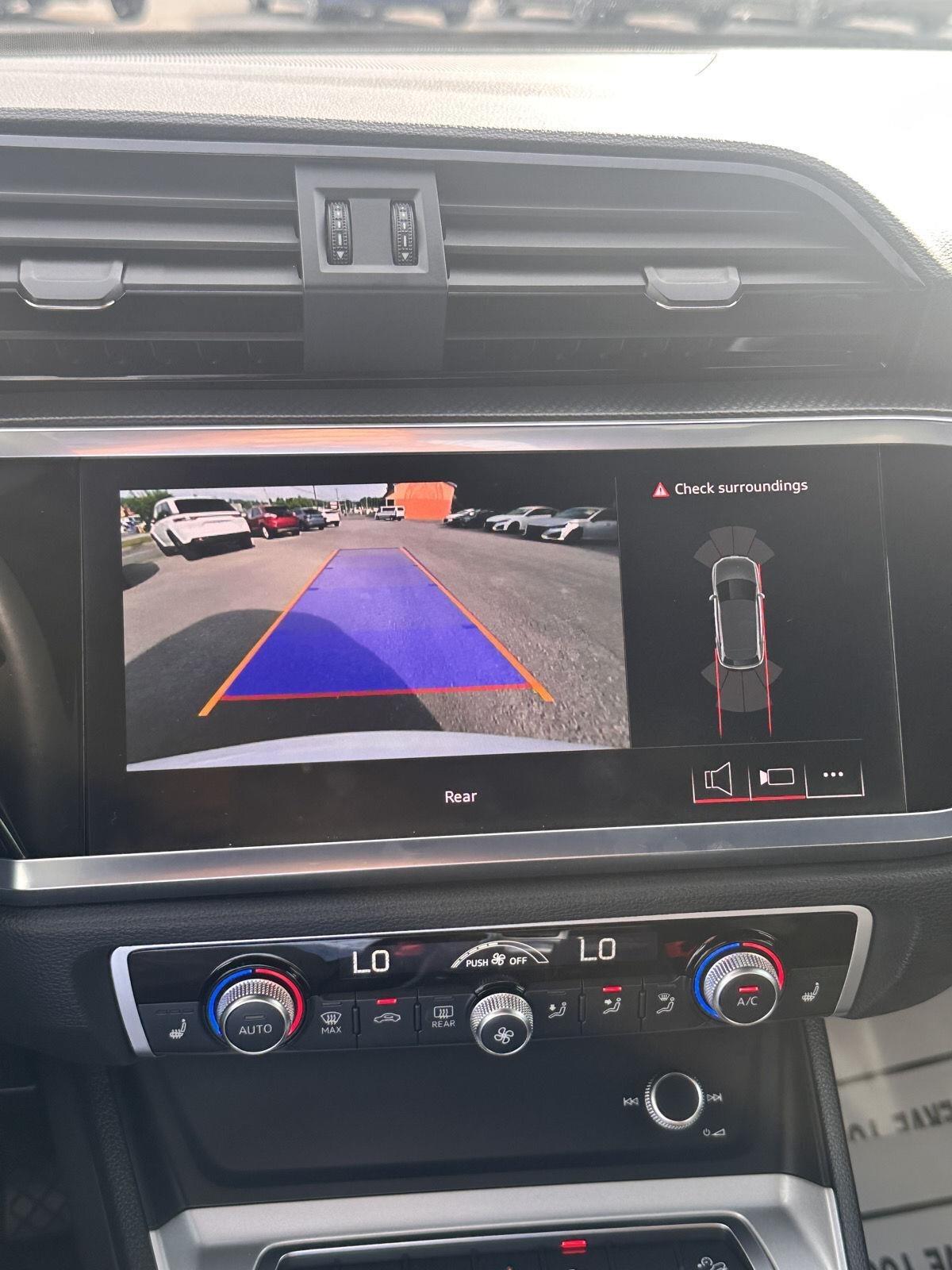 Audi Q3 S line Premium 45 TFSI quattro 2025