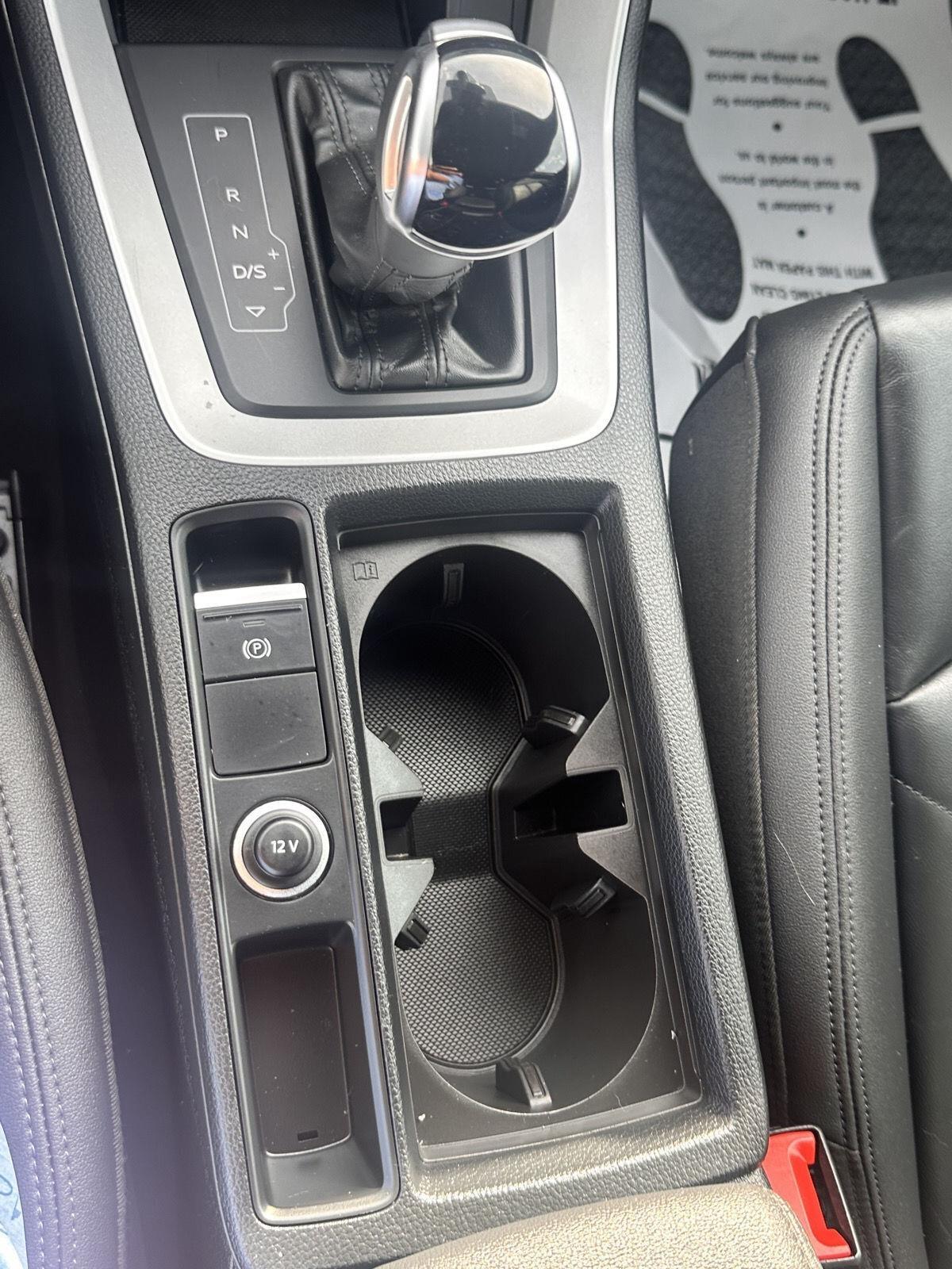 Audi Q3 S line Premium 45 TFSI quattro 2025