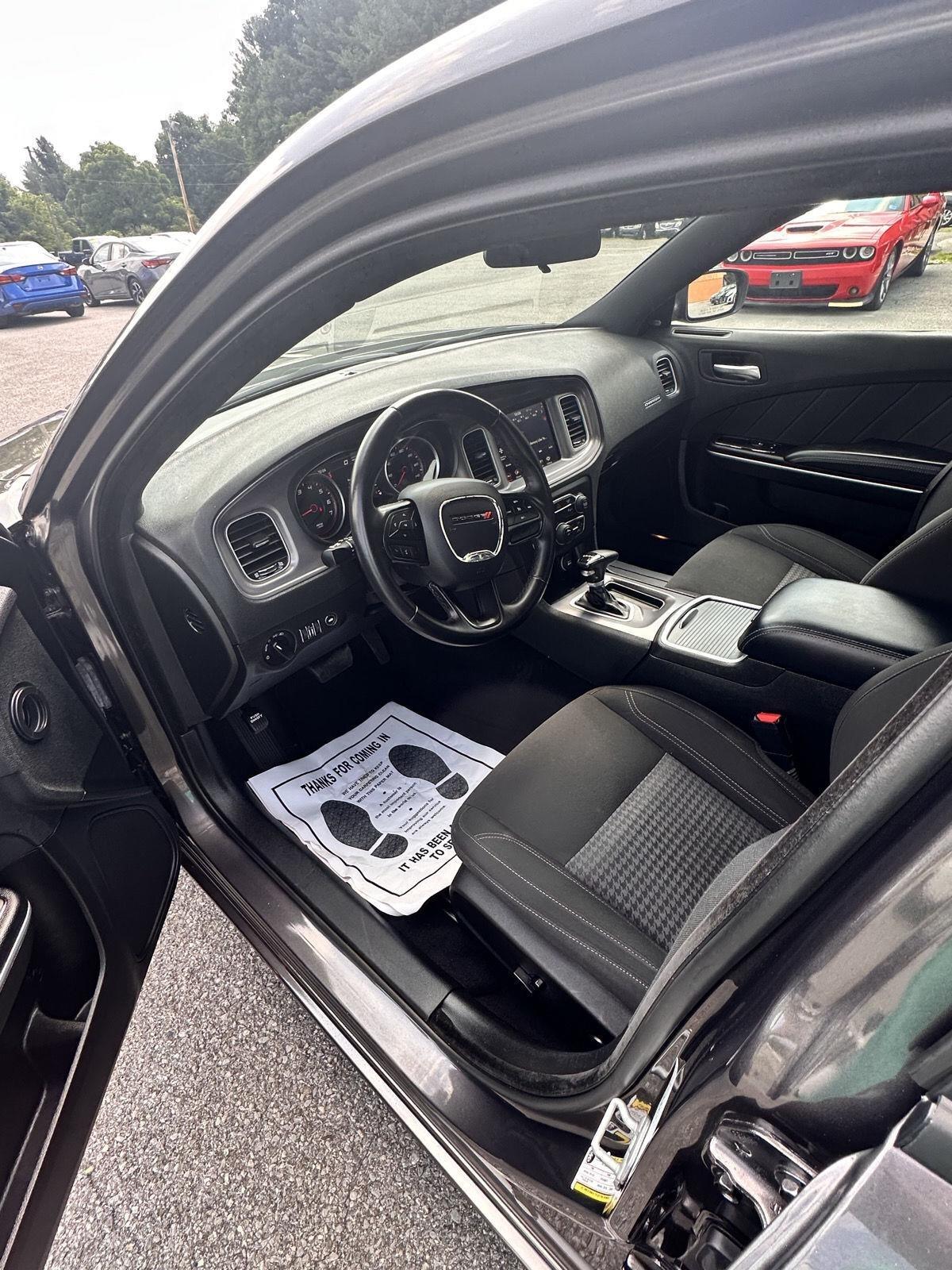 Dodge Charger SXT RWD 2023